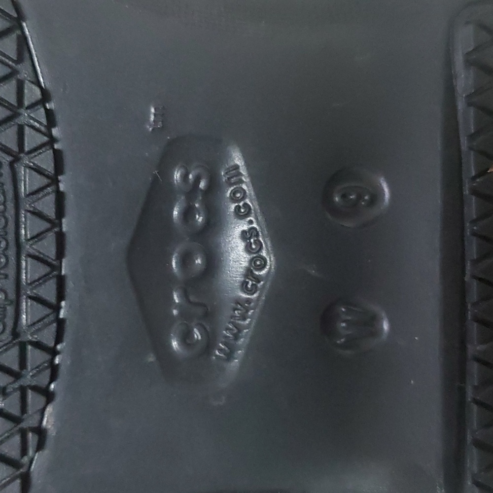 Crocs - Picture 3 of 6